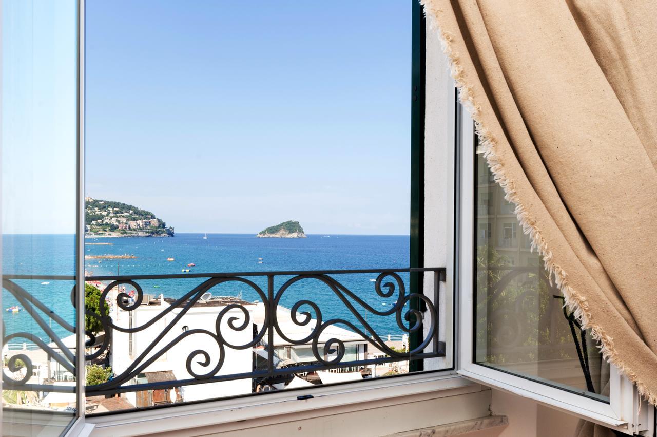 Hotel Miramare Spotorno Exterior photo